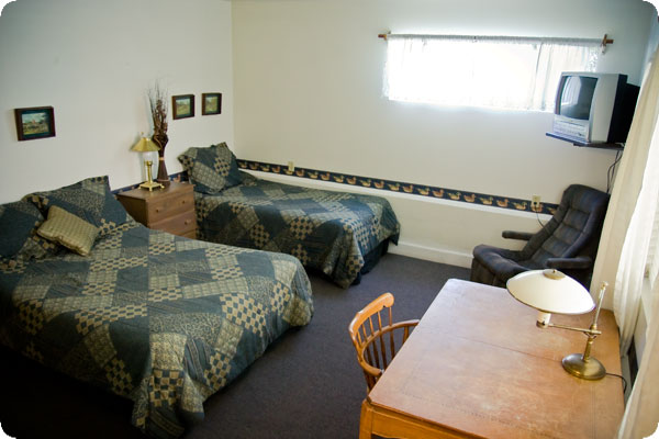 Studio with Full and Twin Size Beds